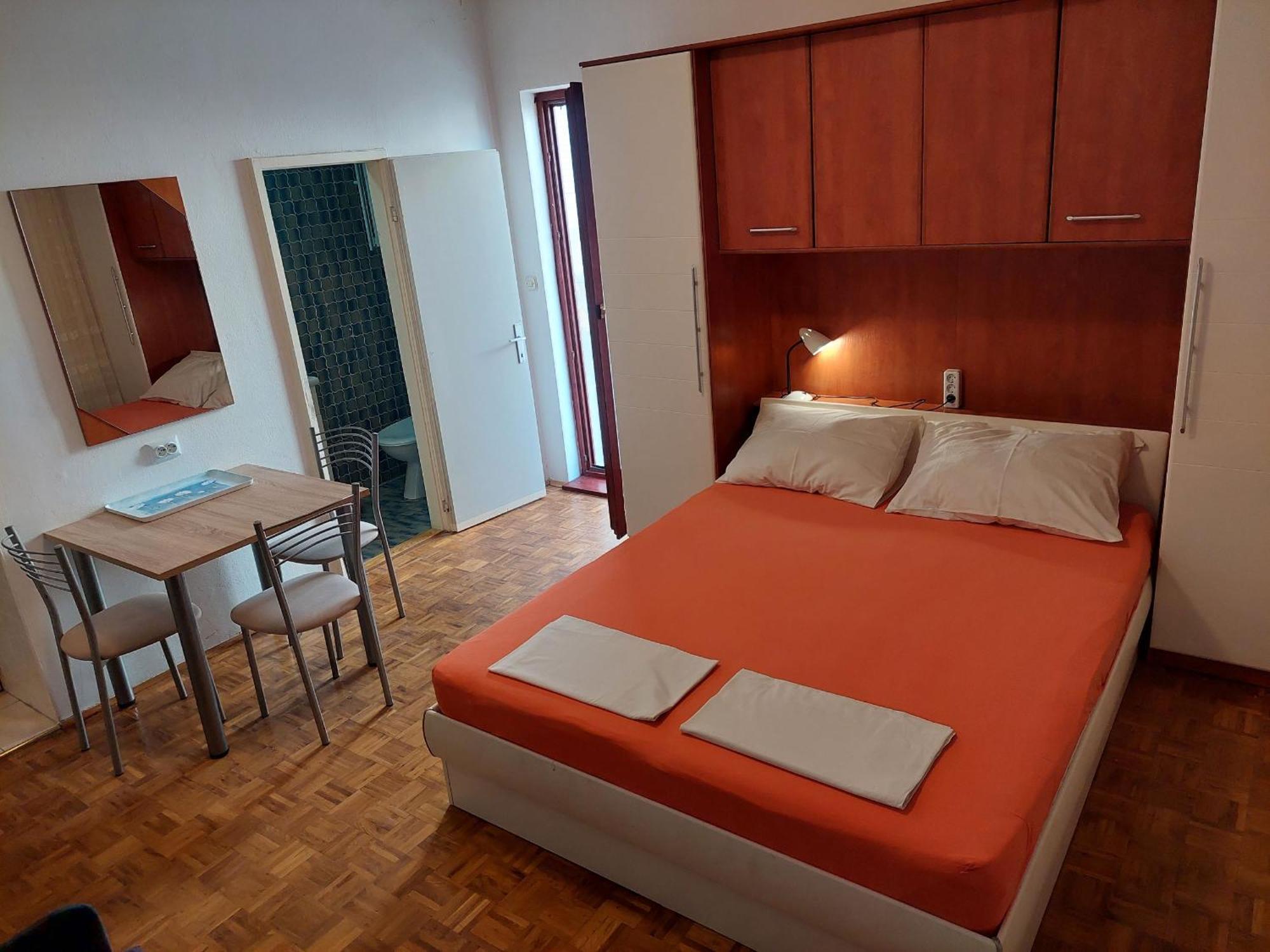 Apartments Misolic Vodice Ngoại thất bức ảnh