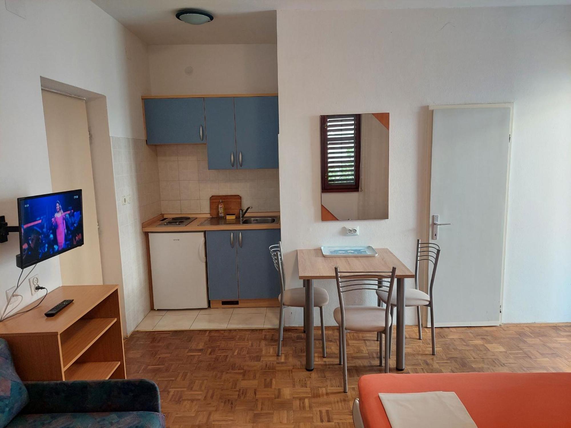 Apartments Misolic Vodice Ngoại thất bức ảnh