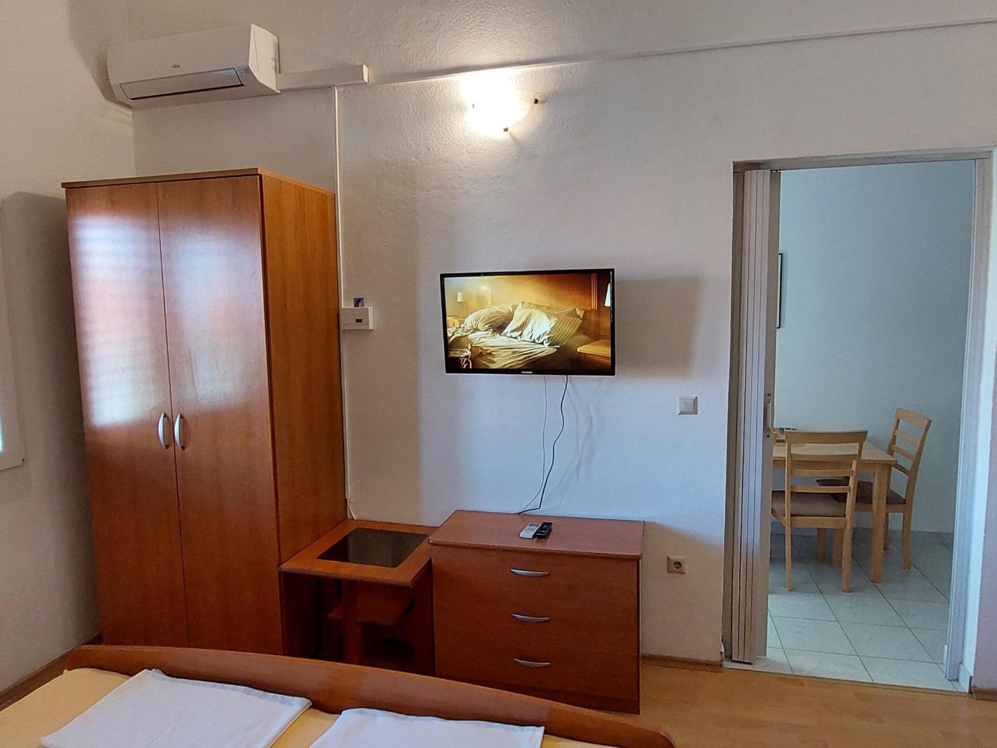 Apartments Misolic Vodice Ngoại thất bức ảnh