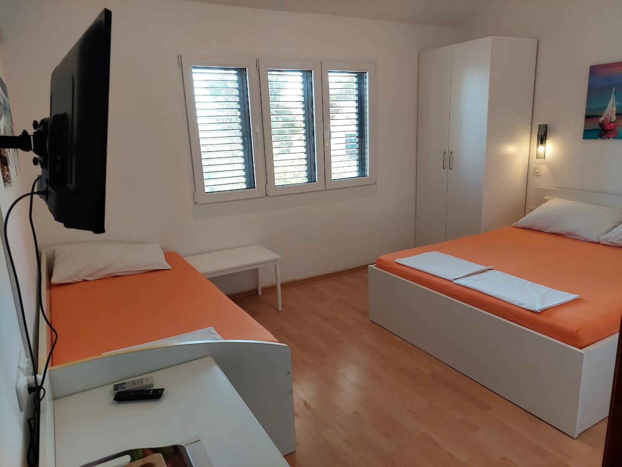 Apartments Misolic Vodice Ngoại thất bức ảnh